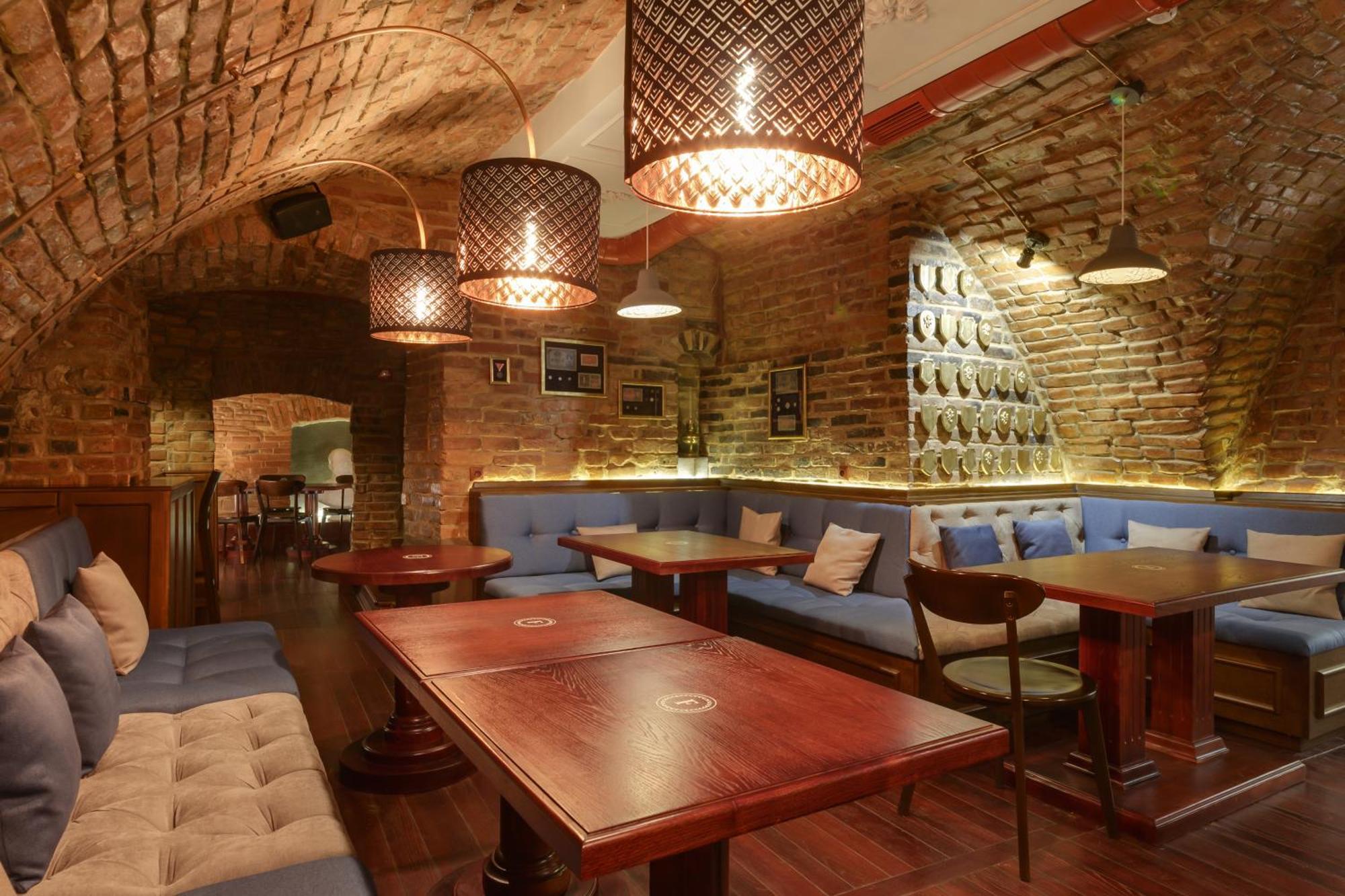 Franz Hotel&Restaurant Ивано-Франковск Экстерьер фото
